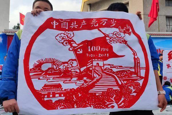 时尚可爱的准妈妈
